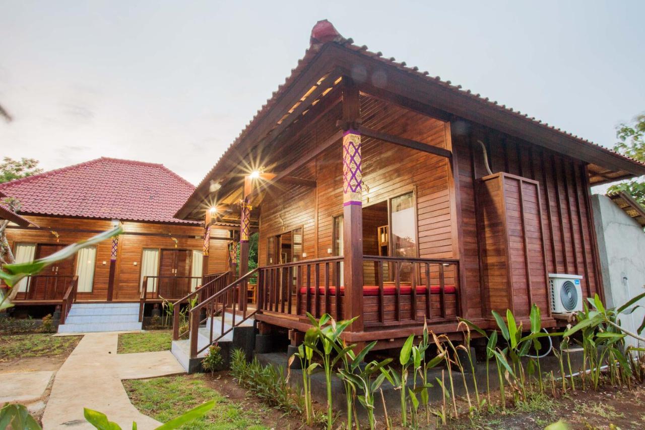Uma Hostel Lembongan Exterior foto